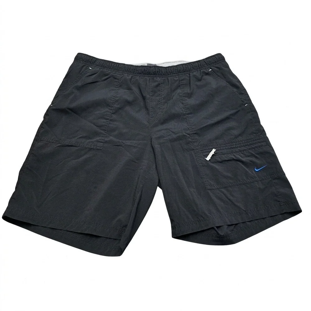 Nike Men's‎ Swim Trunks Shorts Size XL Black Cargo Pocket Mesh Lined Blue Swoosh